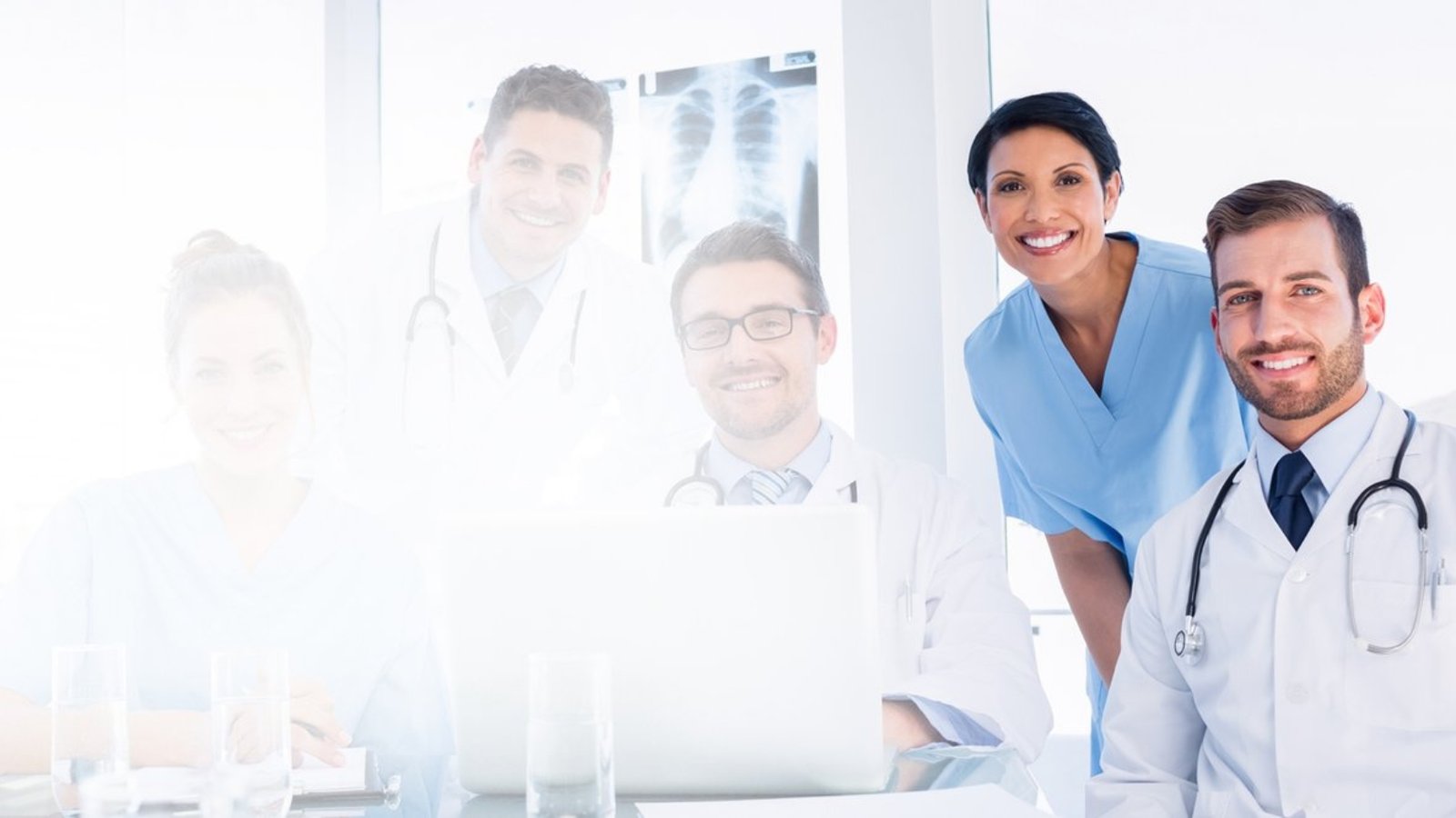 Home Nurse vs. Attendant – Understanding the Difference